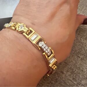 Chic Gold and Silver Women's Bracelet with Swarovski Crystals